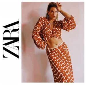 NWT Zara Blogger’s Favorite Printed Linen Blend Beaded  Cuffs Long Sleeve Top